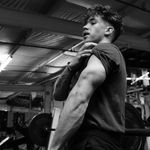 Ian Meeks - @naiskeofficial - Instagram