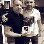 Ian Neely - @bushneely - Instagram