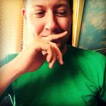 Ian Pollitt - @vexostencil - Instagram