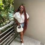 Ieisha White - @eish_727 - Instagram