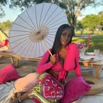 Isha Wade - Facebook