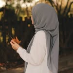 عازفة الأمل - @iman._salam - Instagram