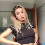 Imani Bell - @aariigey - Instagram