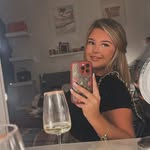 Imogen Hardy - @imogenhardyxx - Instagram