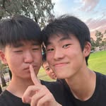 chris/henry - @henryandchrisinanutshell - Instagram