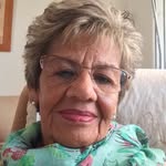 Tina Holmes - @holmes.132 - Instagram