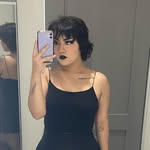 @sabr.inahoward - Instagram