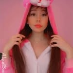 @angel.inaperry - Instagram