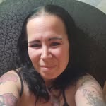 Tina Perry - @crosstina1985 - Instagram