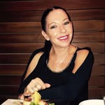 Tina Perry - @perrytina - Instagram