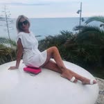 India Logan - @beatrix_perry - Instagram