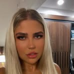 India Logan - Facebook