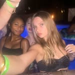 Indiawarner - @indiaawarner - Instagram
