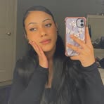 Indya Davis - Facebook