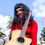 Ine Crespo - @inescrespo_musica - Instagram