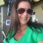 Connie Wallace - @conniewallacedeines - Instagram