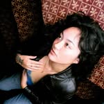 inez león - @sirachaplease - Instagram