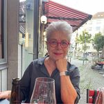 Inge Stoll-Voutsas - @stollvoutsasinge - Instagram
