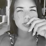 Ingrid Dionisio - @ingriddroots - Instagram