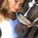 Ingrid - @ingrid_gordon - Instagram
