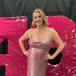 Ingrid Gray - @blondeping - Instagram