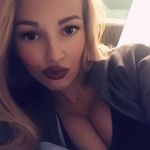 Iona Burton - @laroagw - Instagram