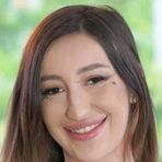 Anna Chambars - Facebook