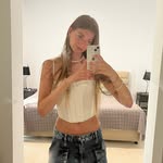 Iona Kate - @ionadavidson_ - Instagram