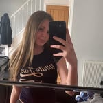 Iona davison - @iona.davison - Instagram
