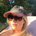 Iona Evans - @ionathecat - Instagram