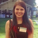 Iona Phillips - @penguins_and_wine - Instagram