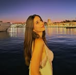 Iona Phillips - Facebook