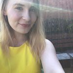 Iona Stuart - @ionamstuart - Instagram