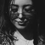 iona🍒 - @iona.sutherland - Instagram