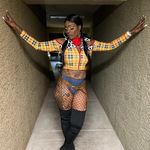 Ione Smith - @mzione - Instagram