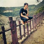 kiwong - @i_one_walker - Instagram