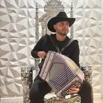 Iraan de los Santos - @iran_acordeon - Instagram