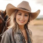 Irene Chacon - @irenechacon10 - Instagram