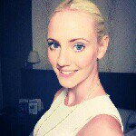 Annie - @annieirenehutton25 - Instagram