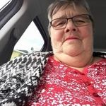 Irėne Larson - @flurrs5276 - Instagram