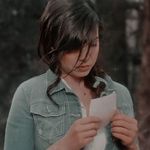 Iris Abraham - @iamirissaq - Instagram