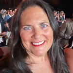 Iris Adams - @blueiris_beauty - Instagram