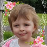 Iris Akers - @iris.akers.3 - Instagram