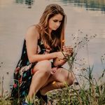 Iris Armstrong - @istrong_2020 - Instagram