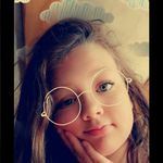 Iris Armstrong - @irisarmstron - Instagram
