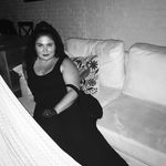 Iris Avelar - @iris__vanessa - Instagram