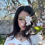 Iris - @irisbaelou - Instagram