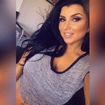 iris banks - @romijullet1 - Instagram