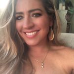 Julie Iris Barnett - @jujuonthebeachyall - Instagram