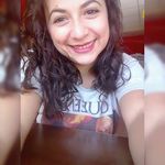 Iris Beltran - @esme2_ - Instagram